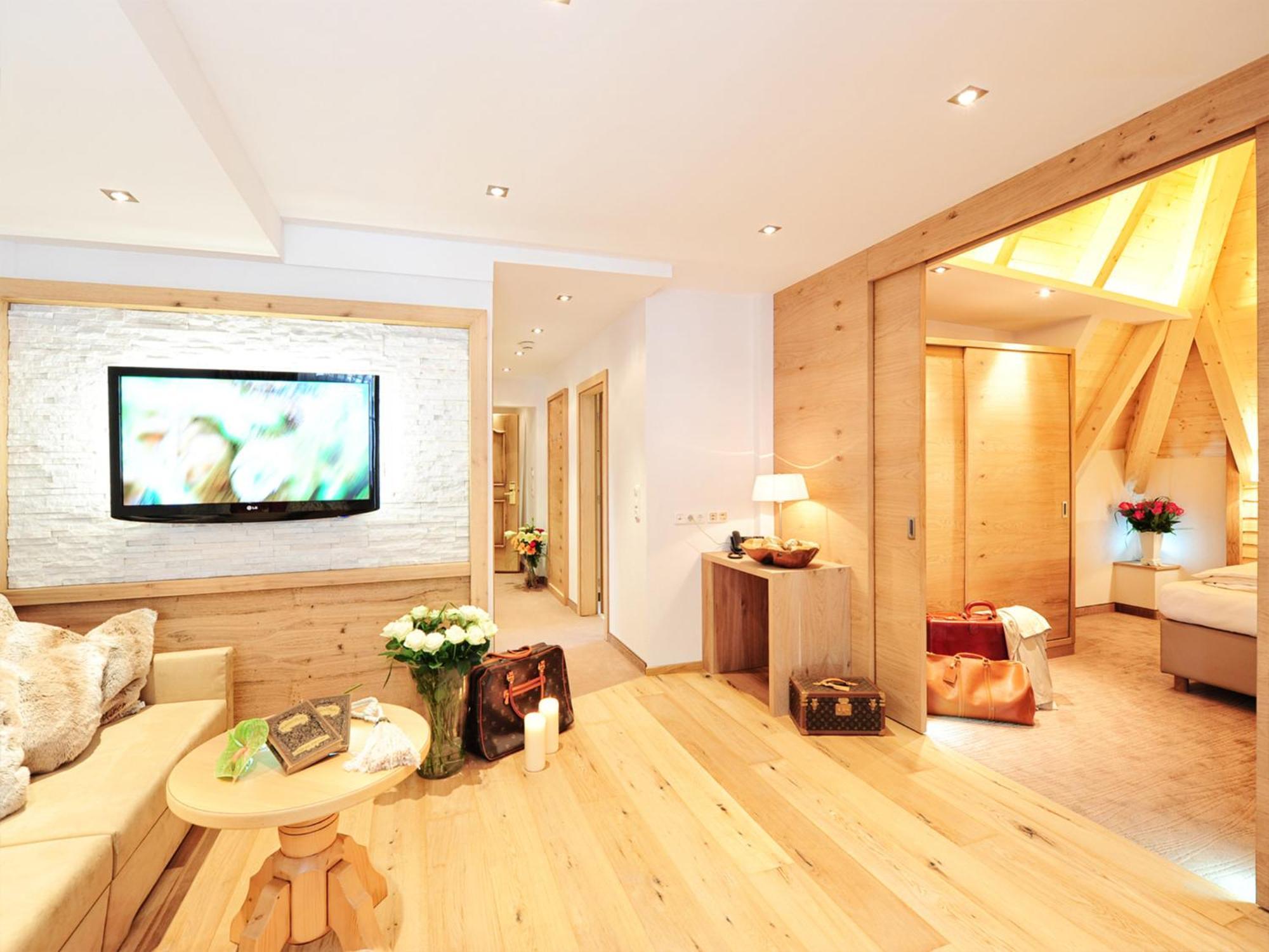 Salnerhof Superior Lifestyle Resort ايشجل الغرفة الصورة
